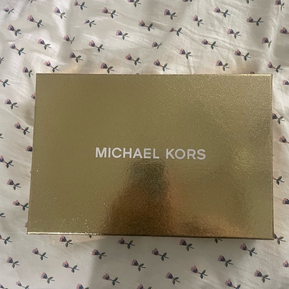 Michael Kors Wristlet - Picture 2 of 2